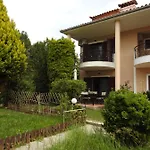 Konstantinos'