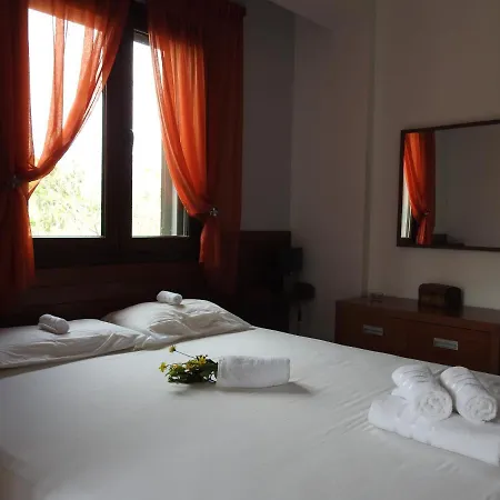 Konstantinos' * 尼基季